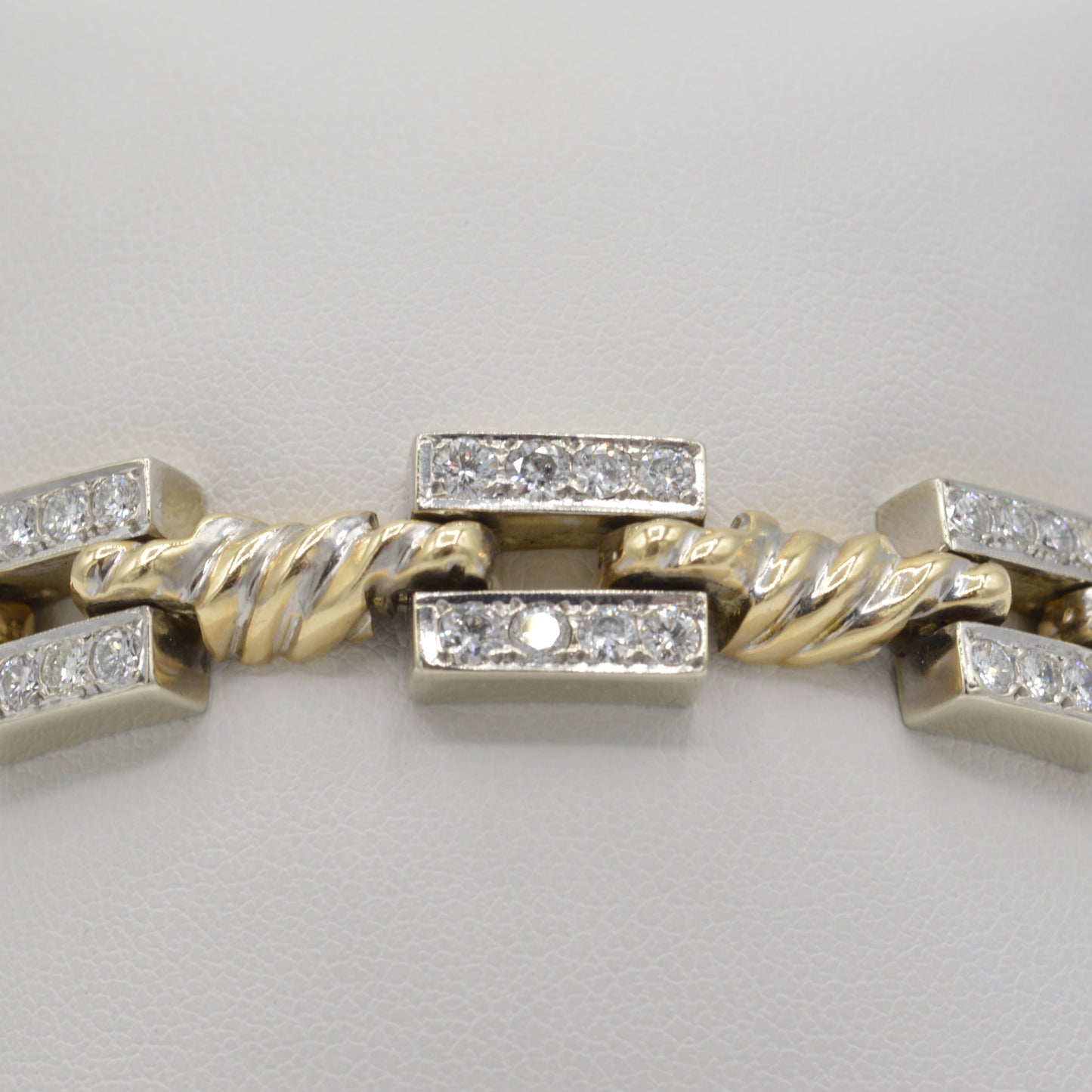 Brick'n Twist Bracelet