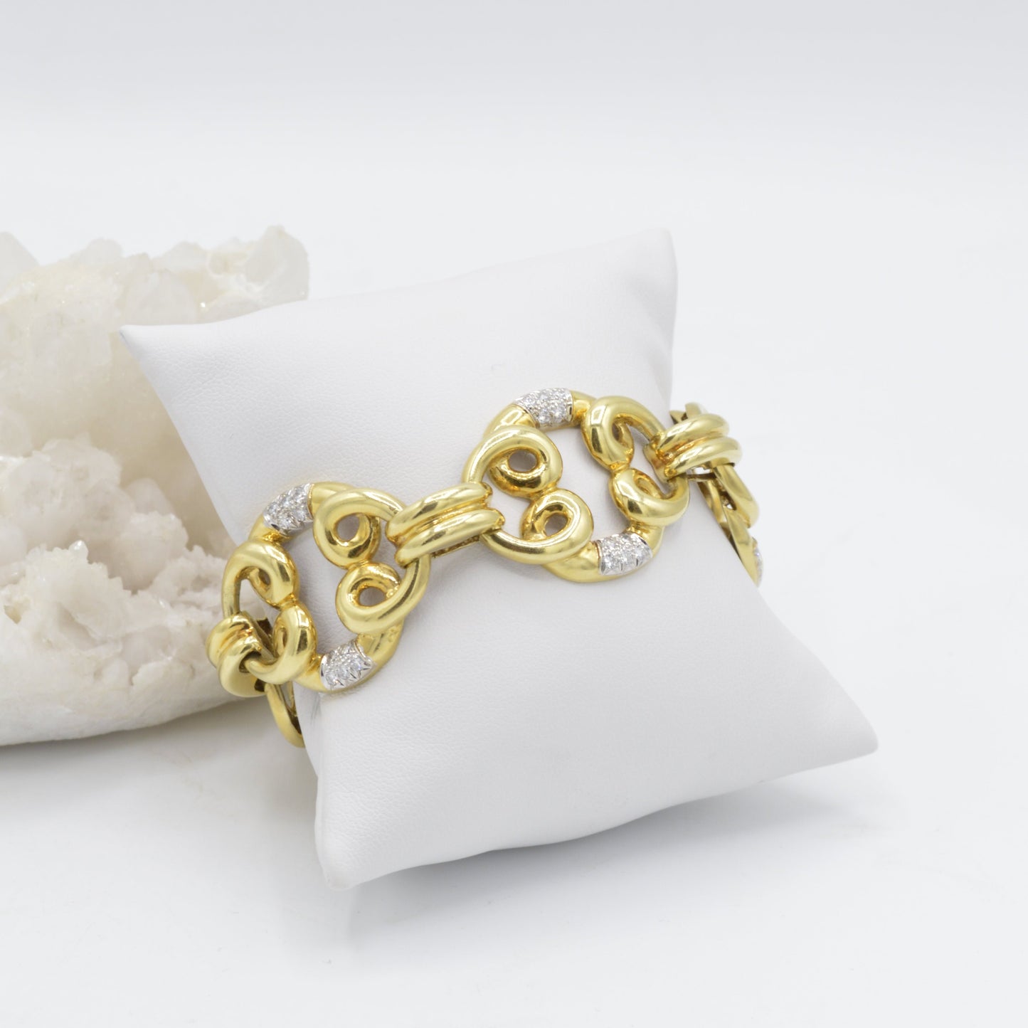 The Goddess Bracelet, 18k