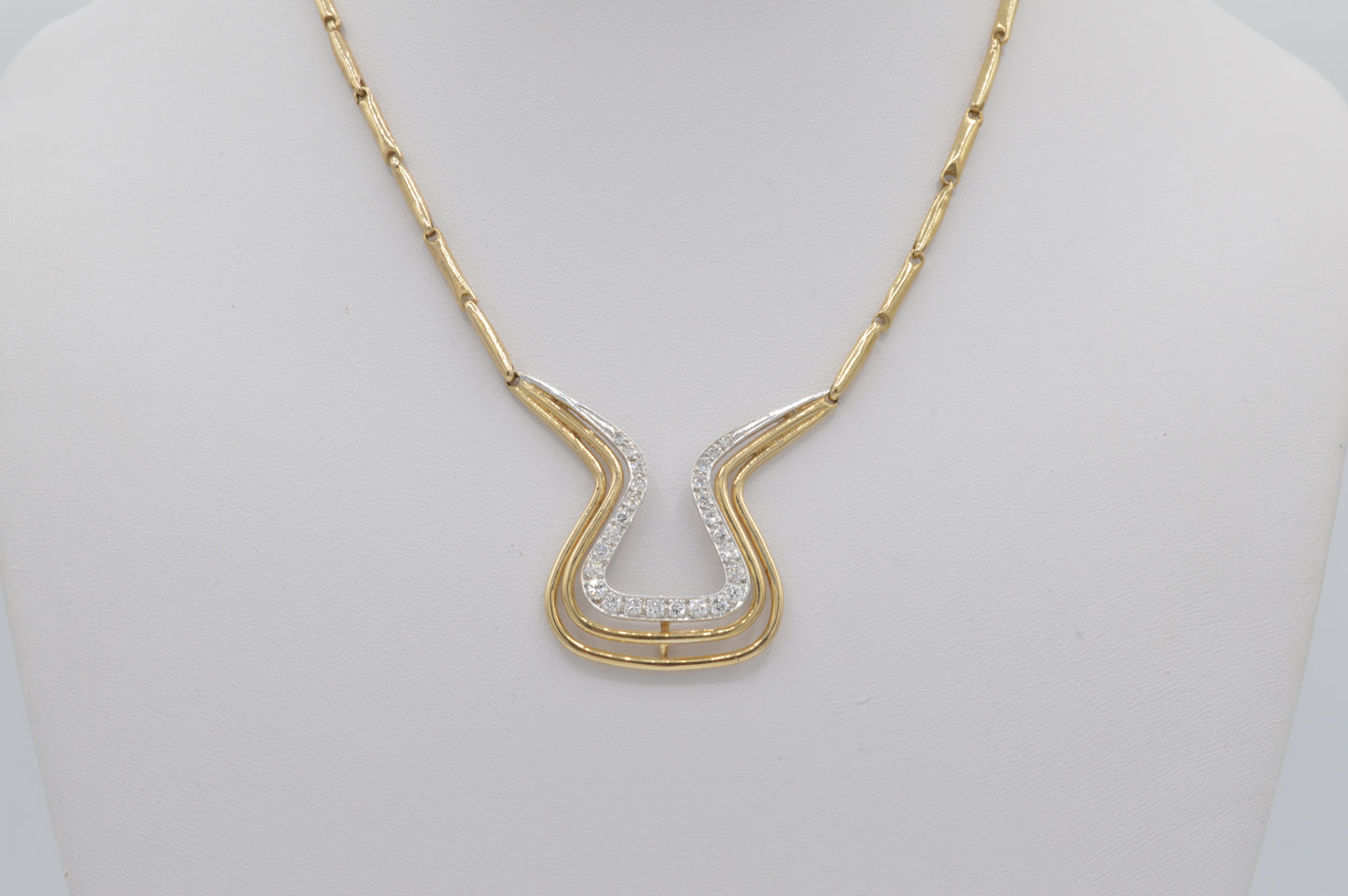 Upside-down Omega Diamond