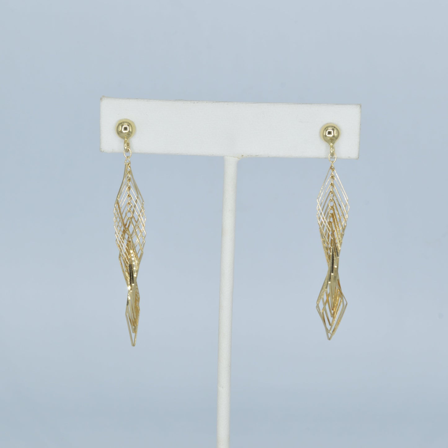 Twisting Wire Danglies