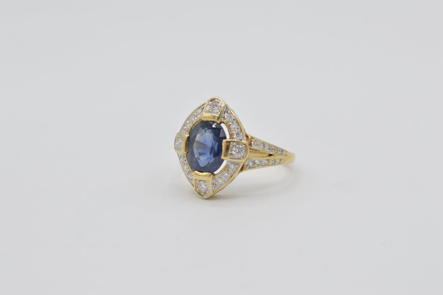 Gia Sapphire Ring, 18k