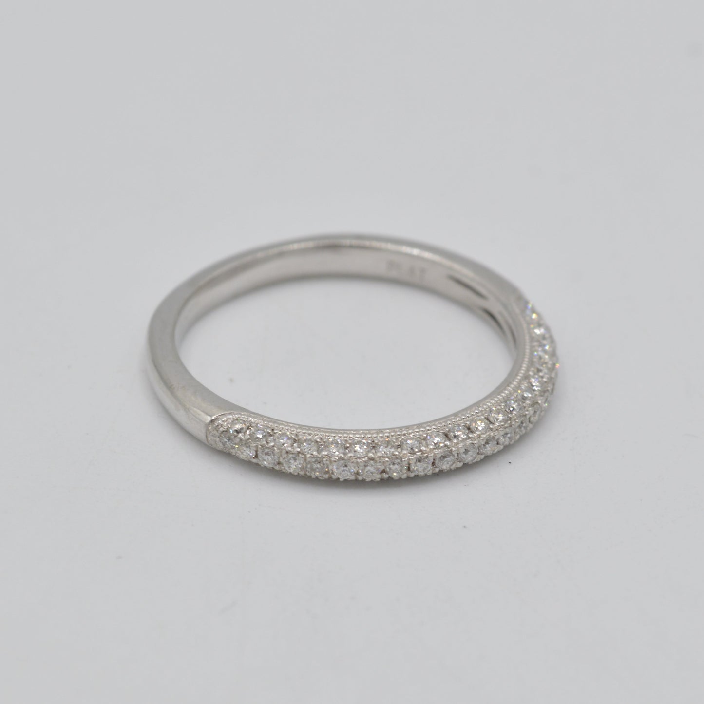 Clara Ring, Platinum