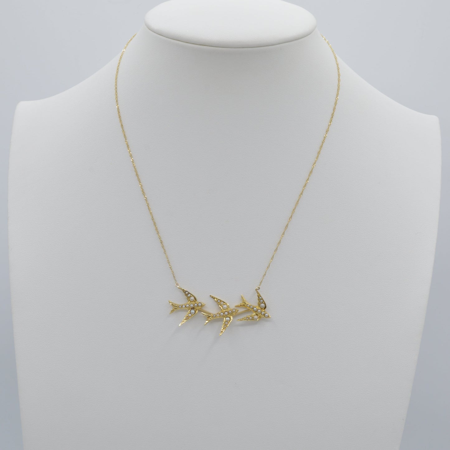 Sparrow Pearl Necklace