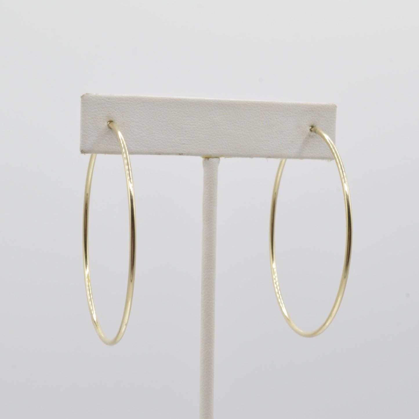 Thin Hoops (Medium)
