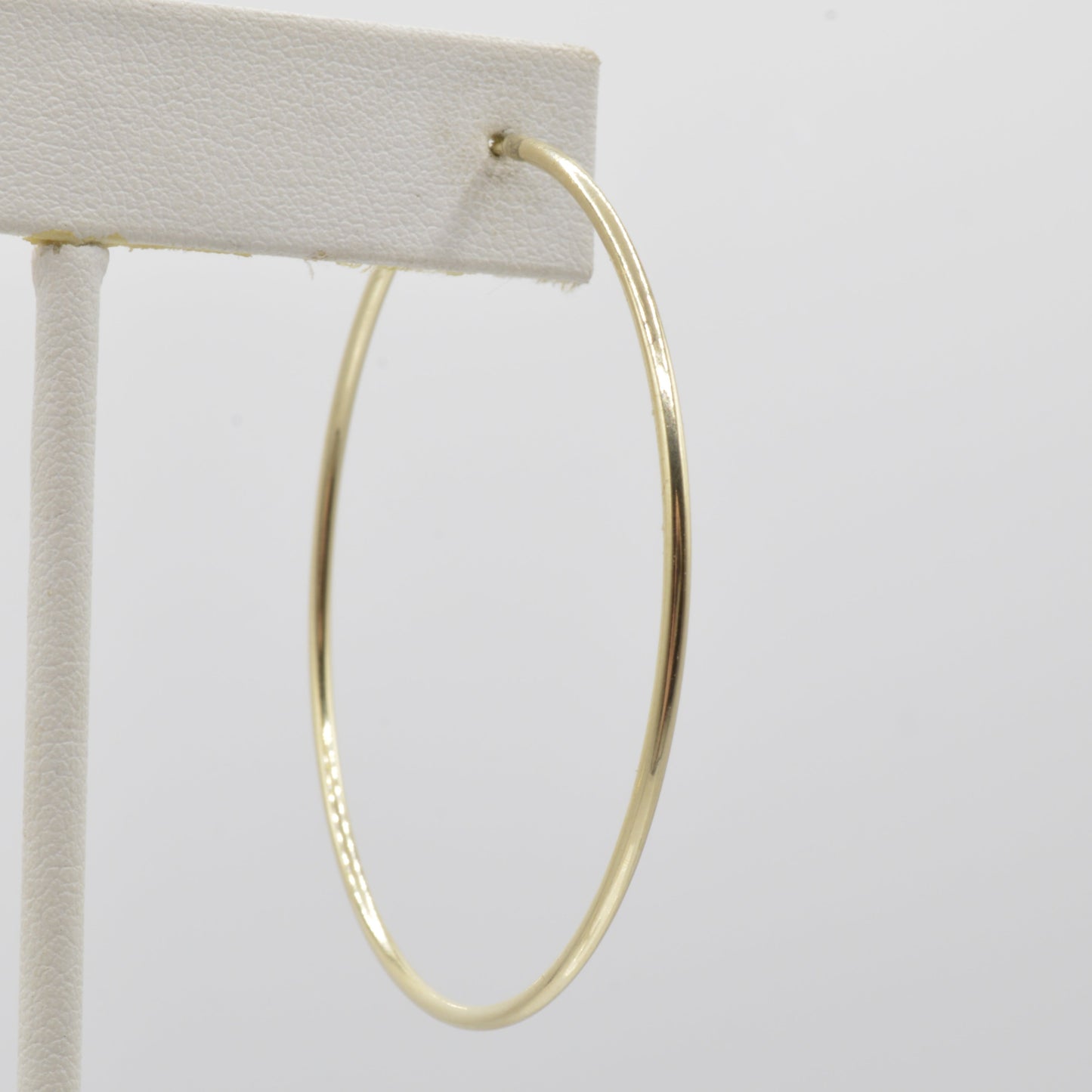 Thin Hoops (Medium)