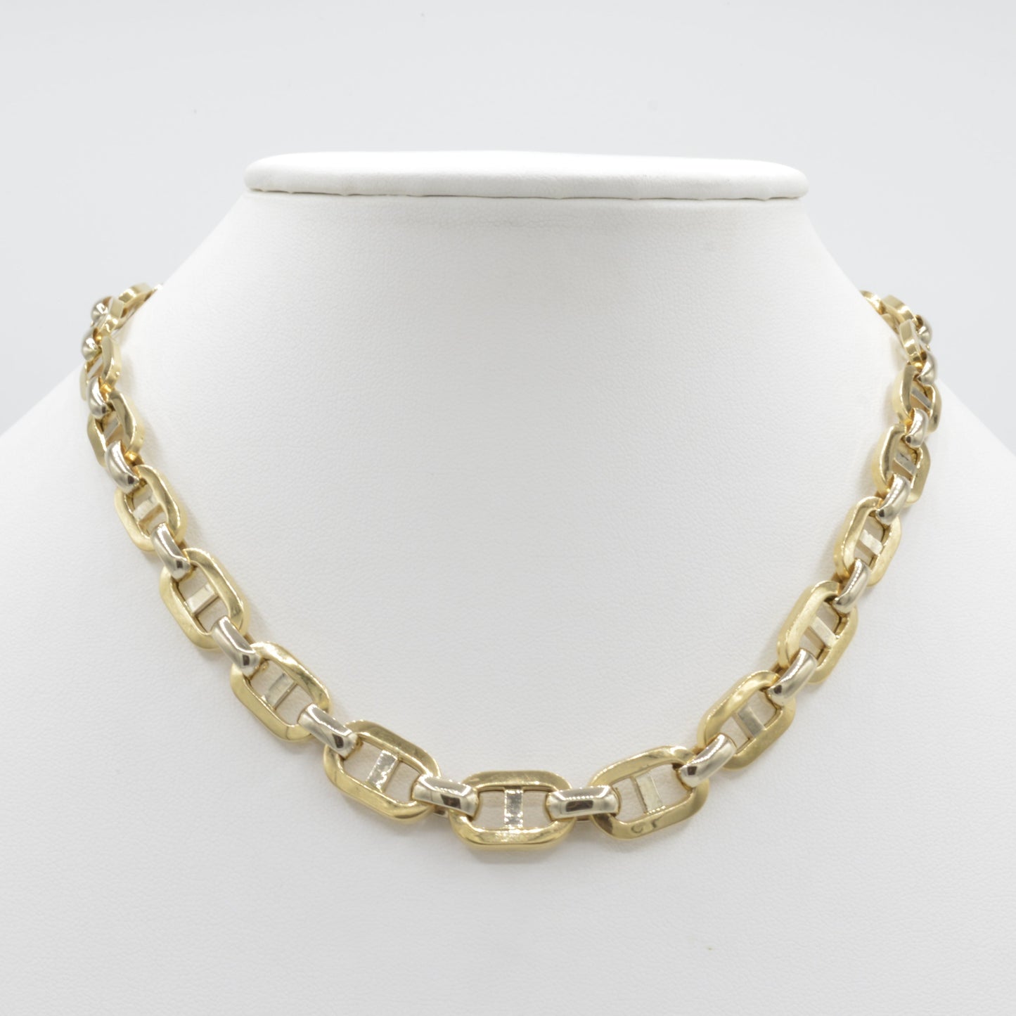 Classic Chunky Collar