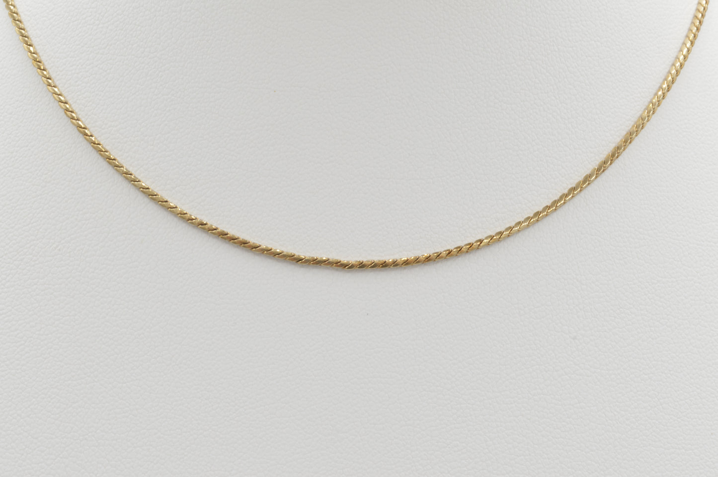 Serpentine Collar, 15.5"
