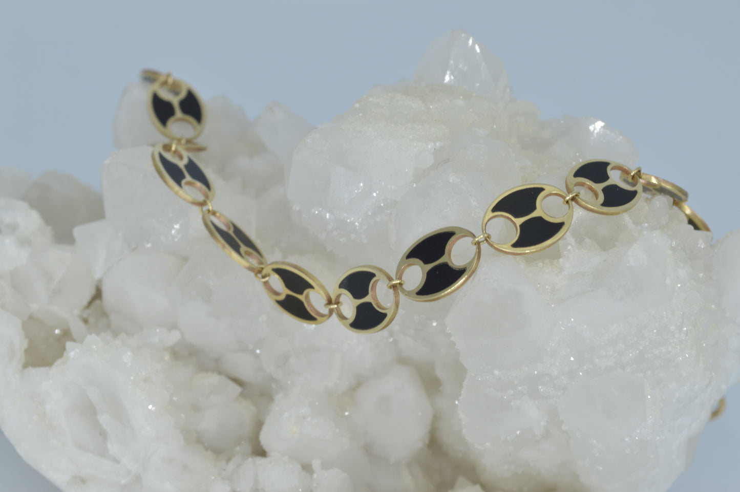 Black Disk Bracelet