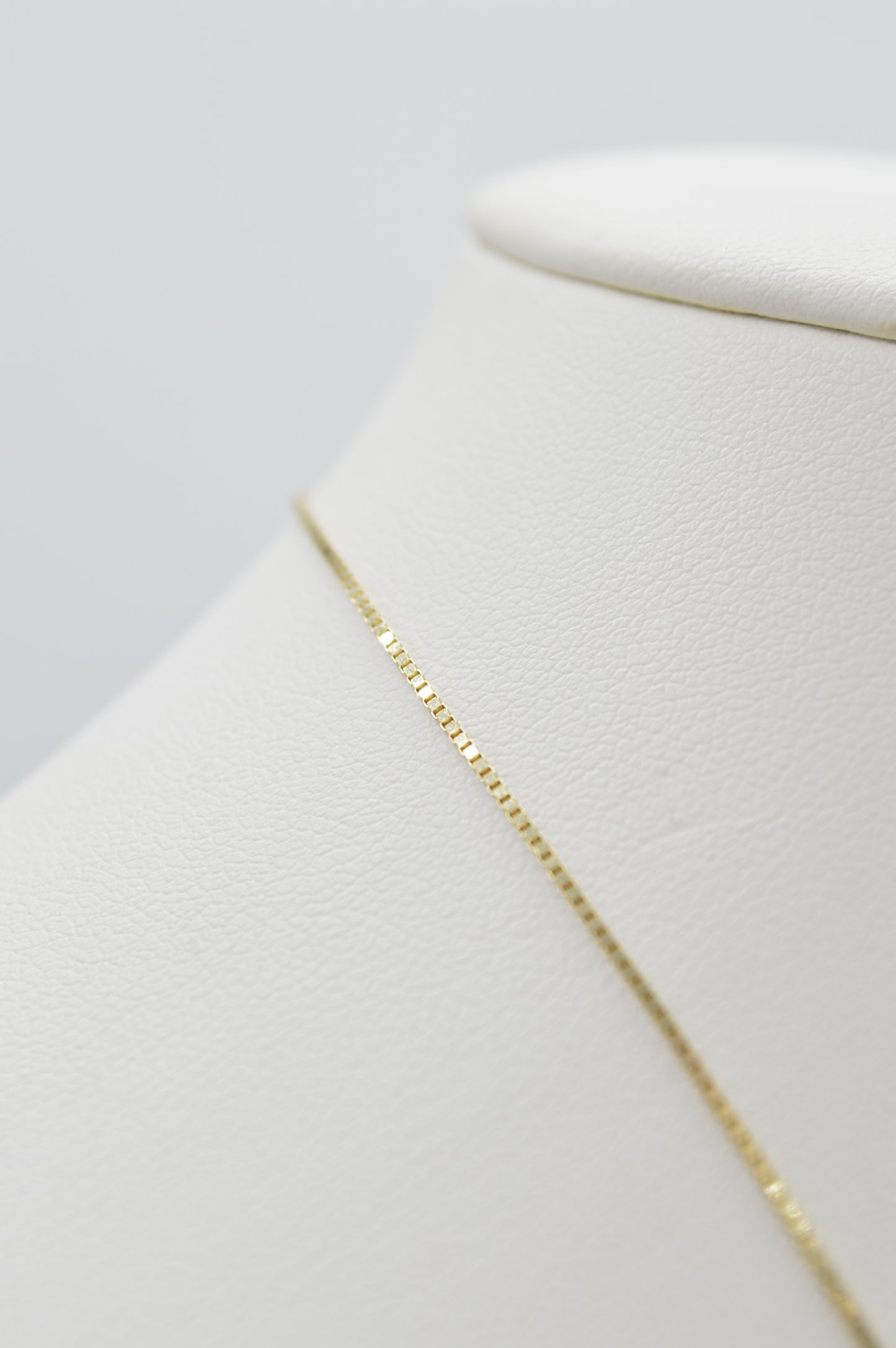 Dainty Box Chain, 18"