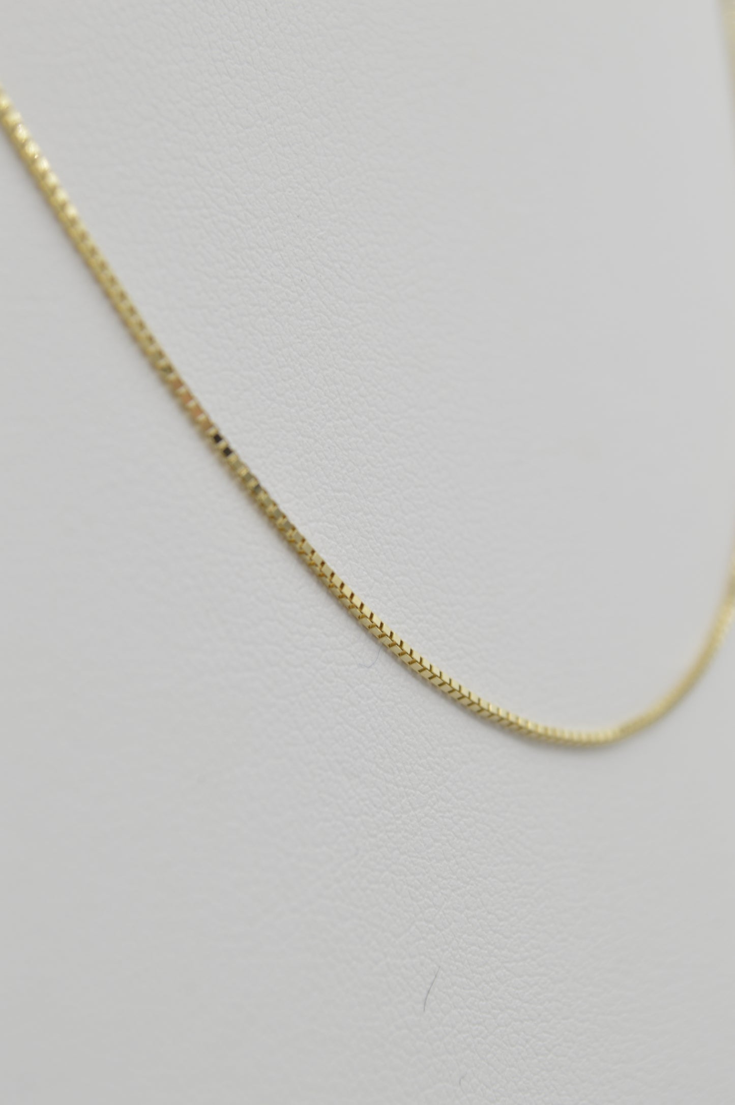 Dainty Box Chain, 18"