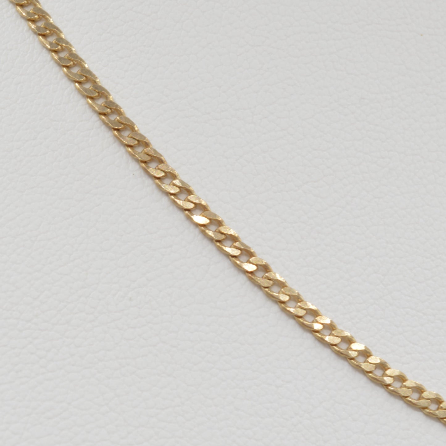 9k Curb Chain, 16"
