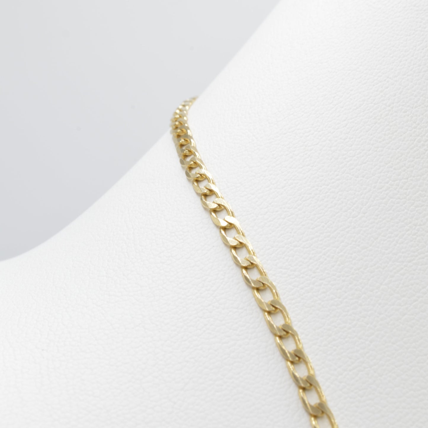 Flat Curb Chain, 30"
