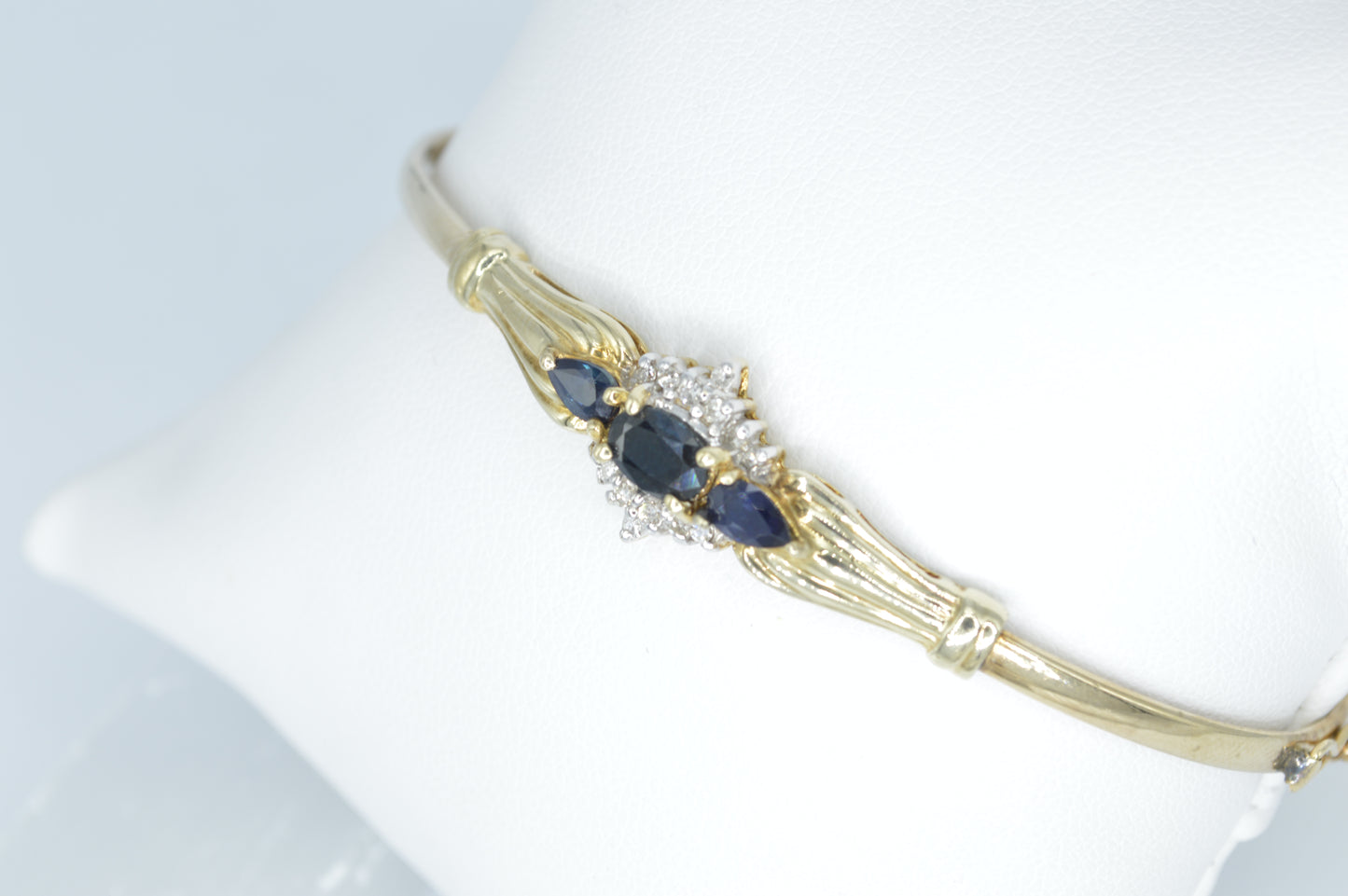The Classic Sapphire Cuff