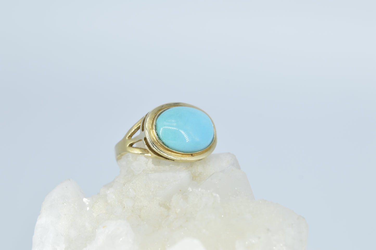 Turquoise Cabochon Ring