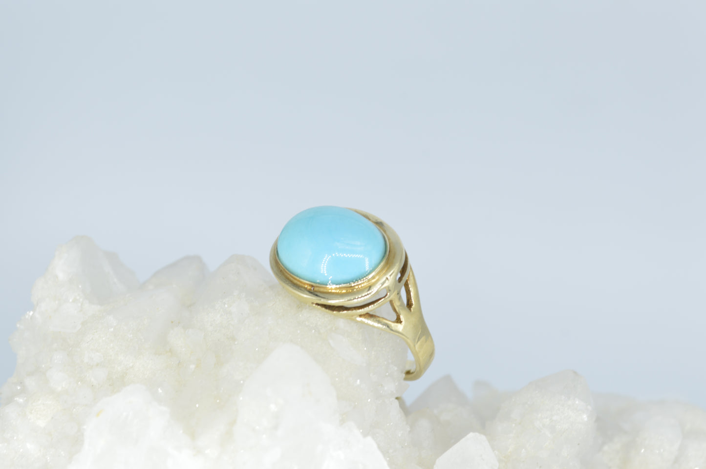 Turquoise Cabochon Ring