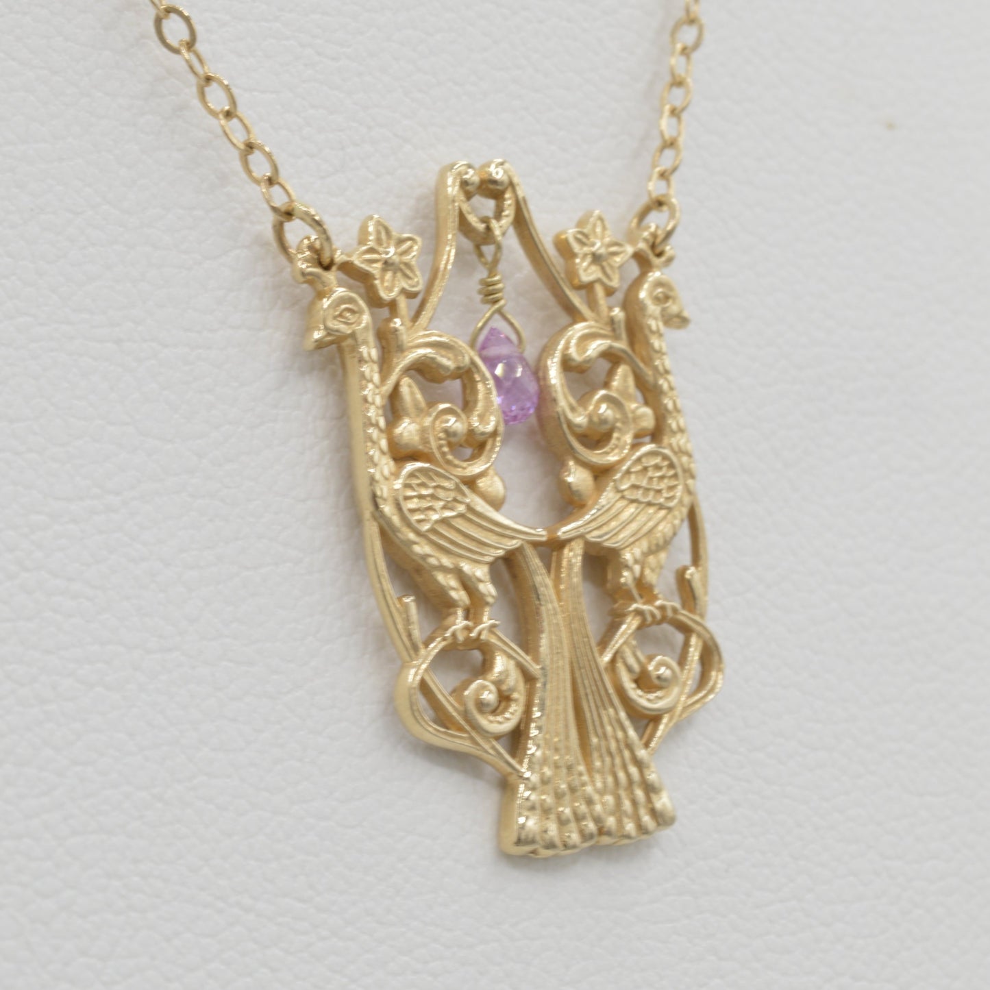 Peacock Sapphire Necklace