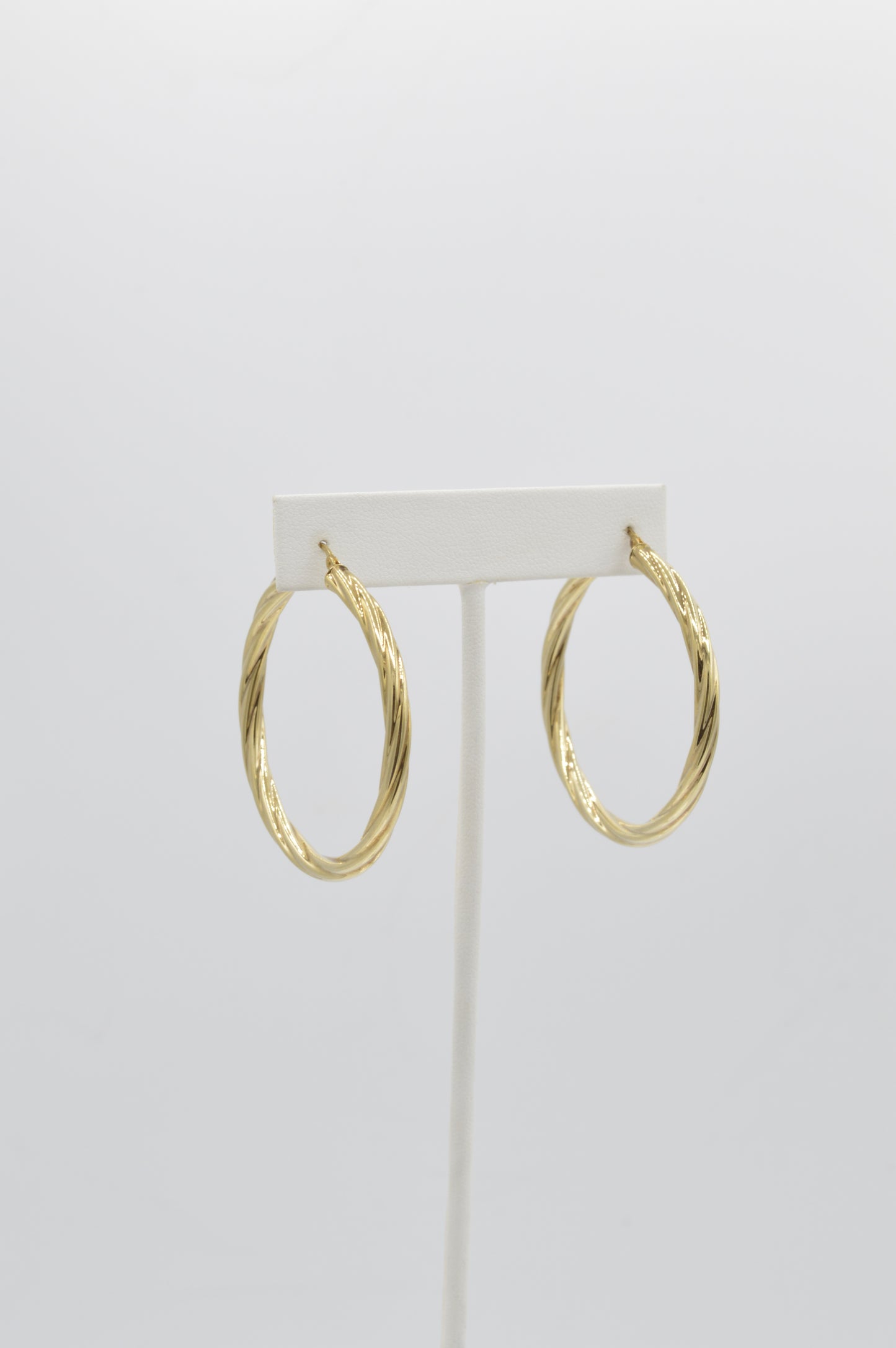 Twisting Hoops, 14k