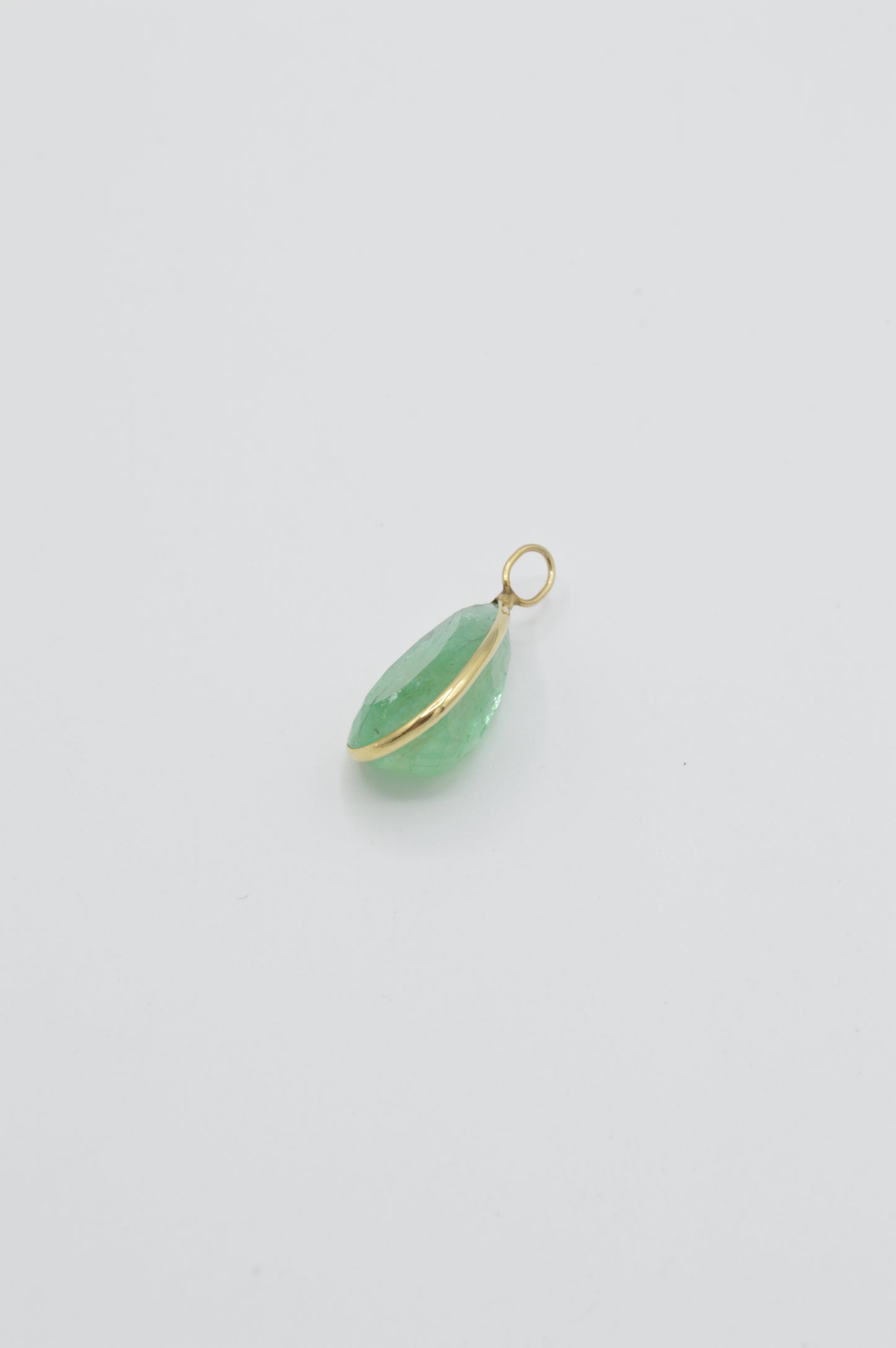 Large Pear-Emerald, 14k