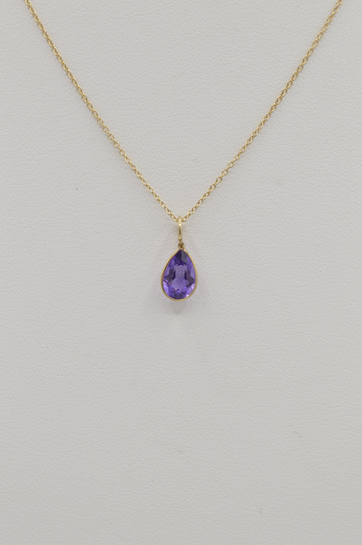 Pear Amethyst Charm, 14k