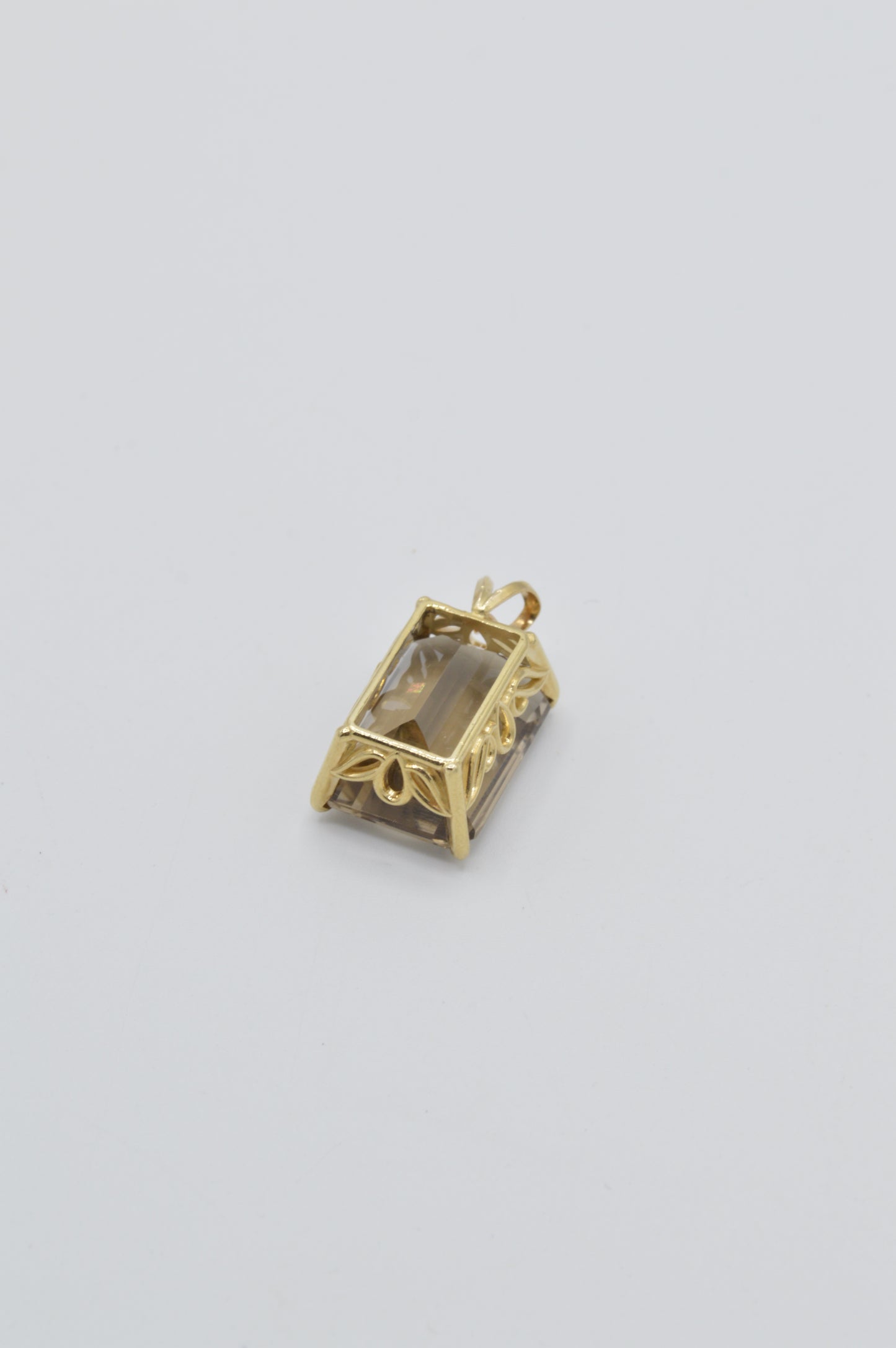 Smokey Topaz Pendant, 14k