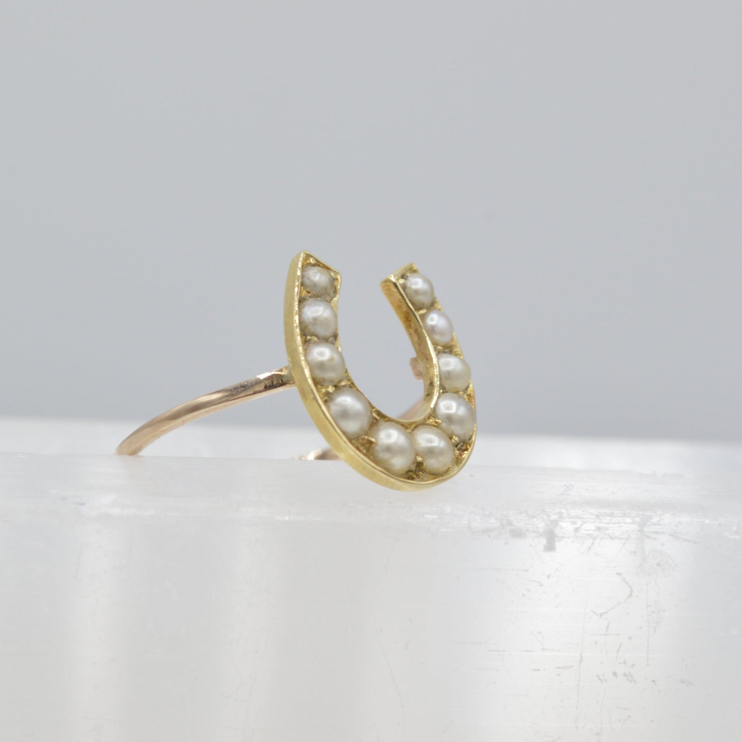Pearl-Shoe Ring