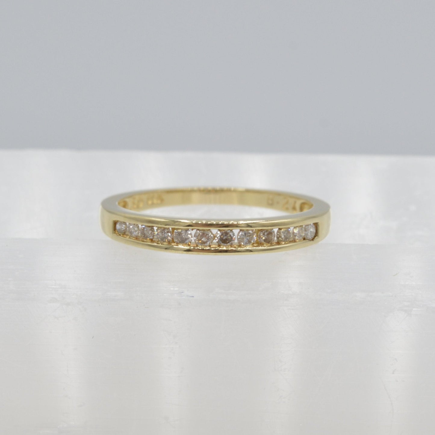 Classic Diamond Stacker