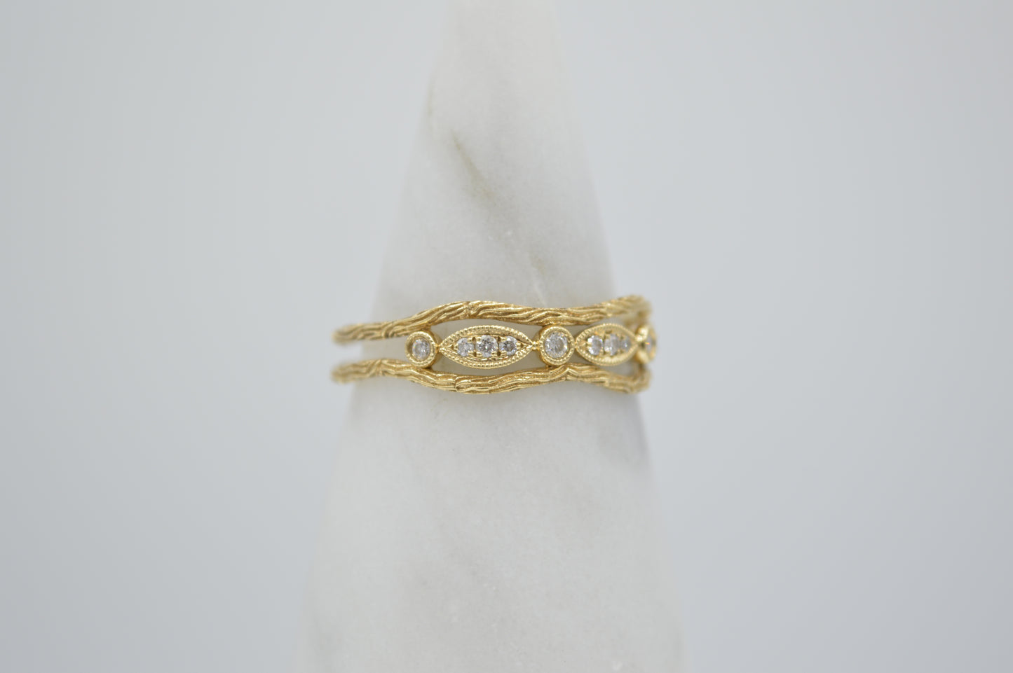 Deco•Diamond Ring