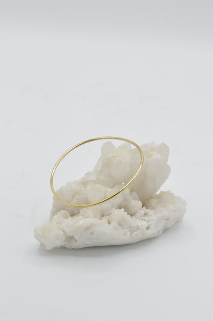 14k Solid Bangle