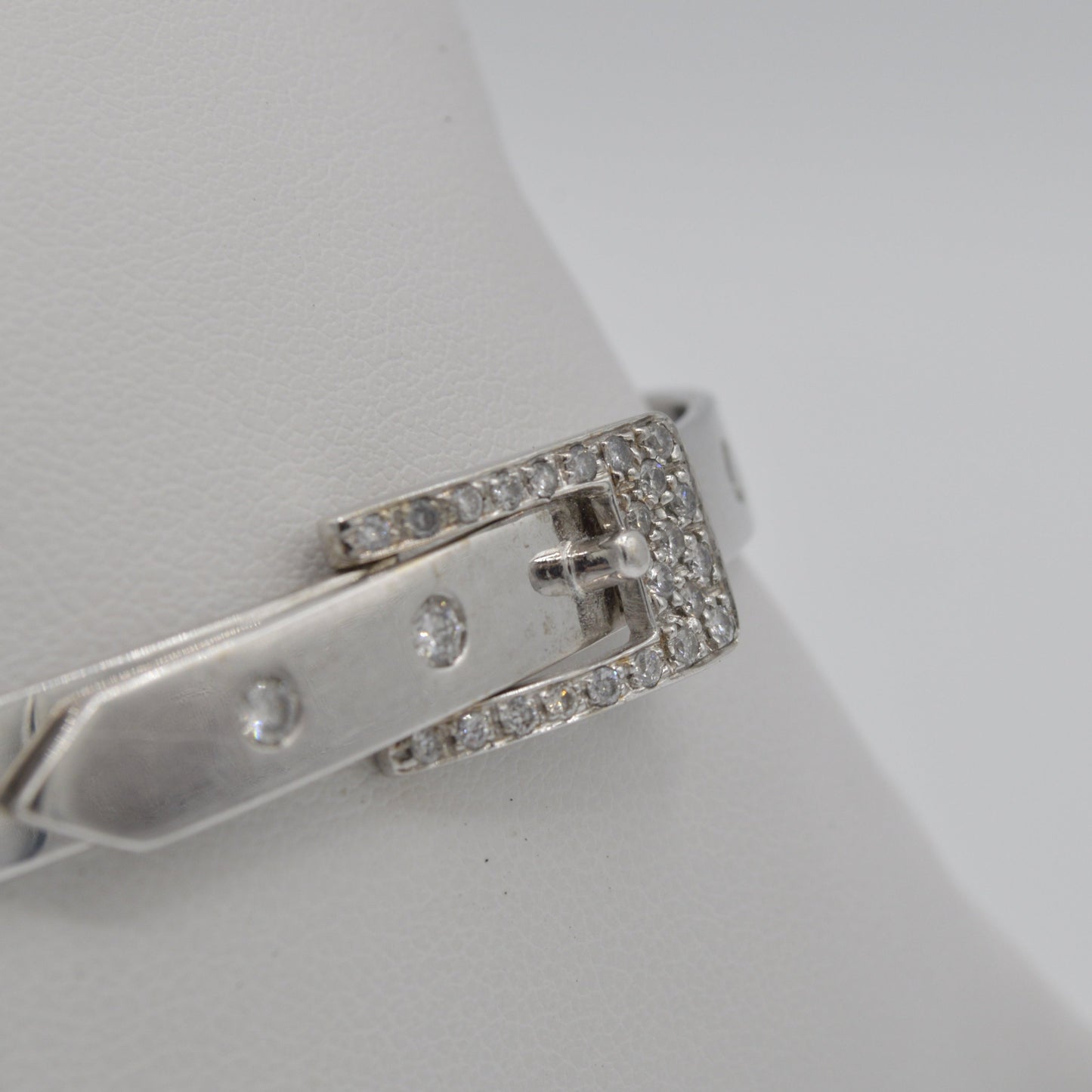 White Gold Belt Bracelet