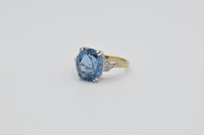 London Blue Topaz Ring, 9k