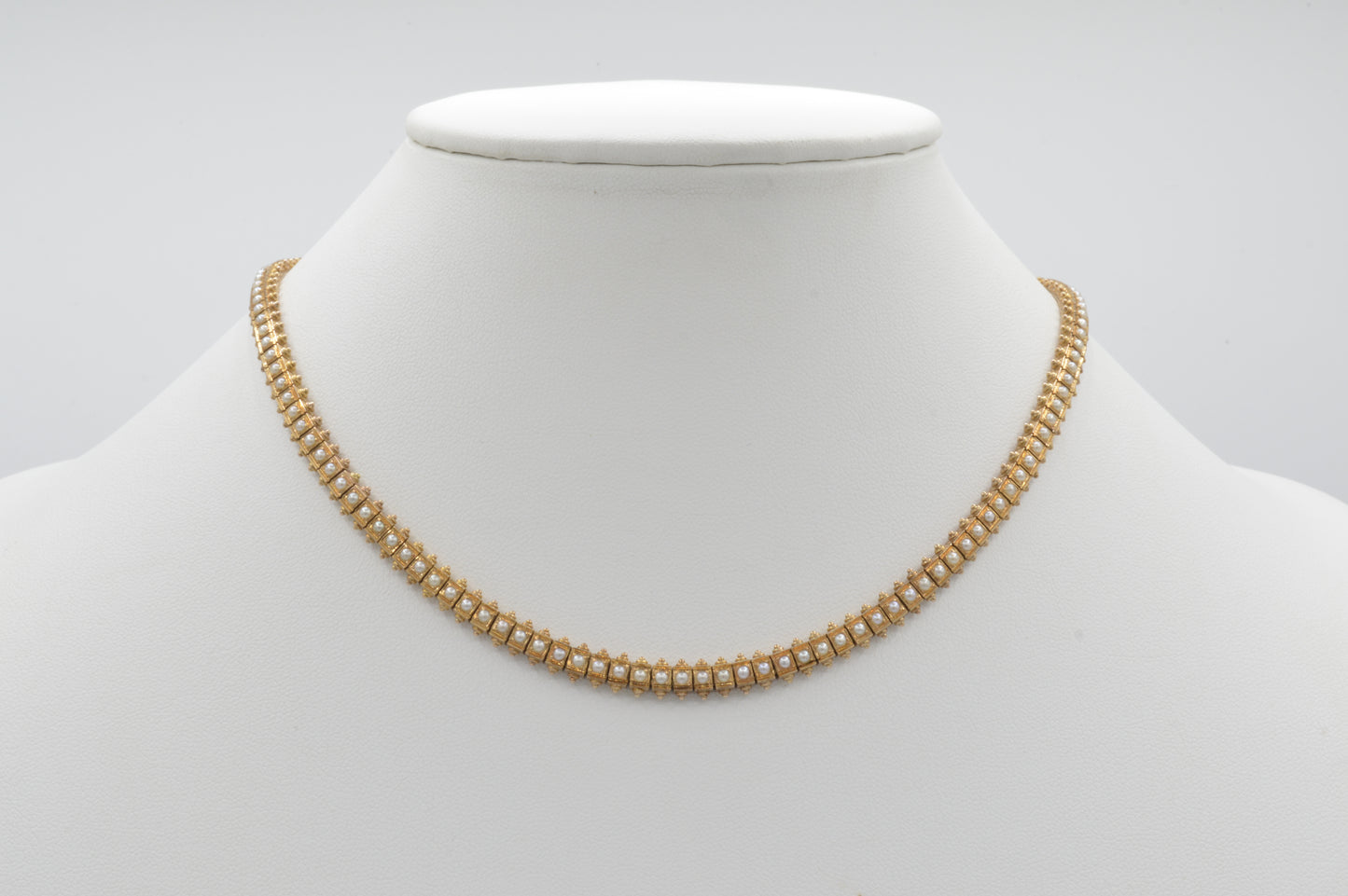 Pearl Collar