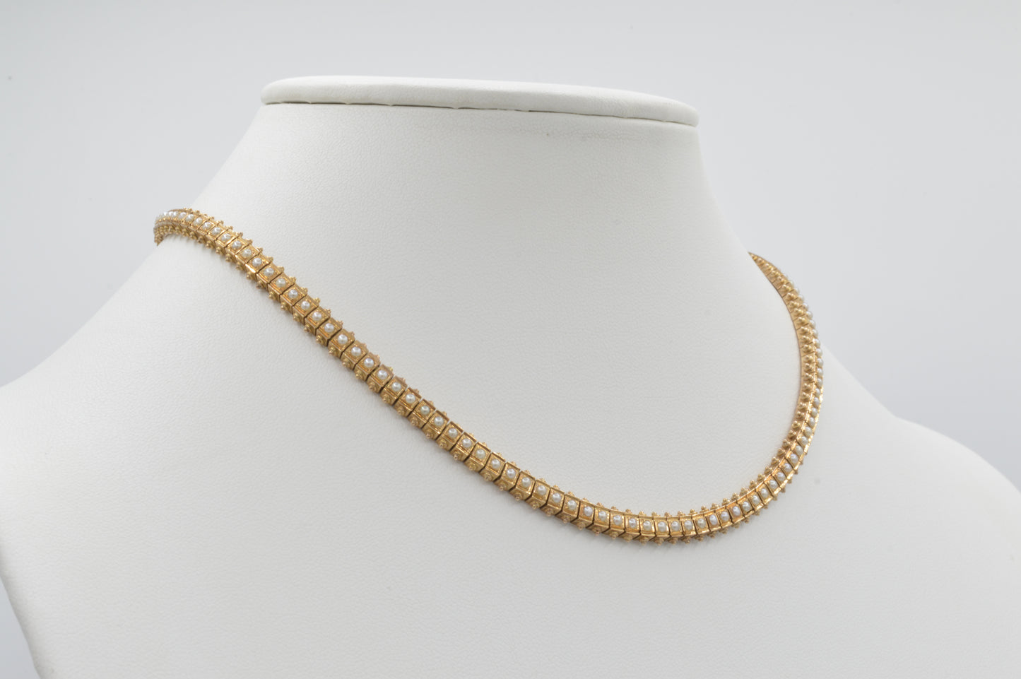 Pearl Collar