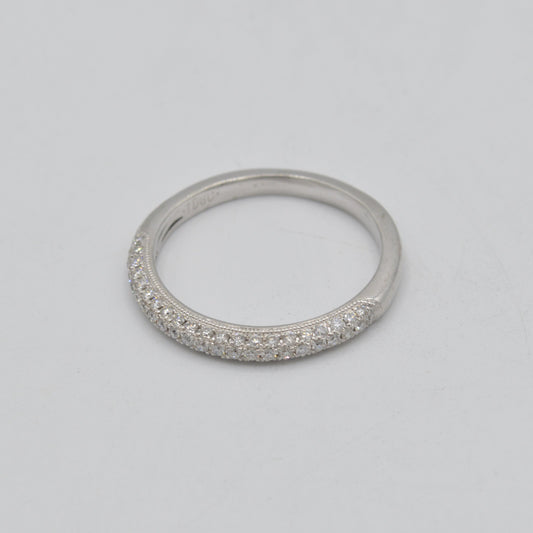 Clara Ring, Platinum