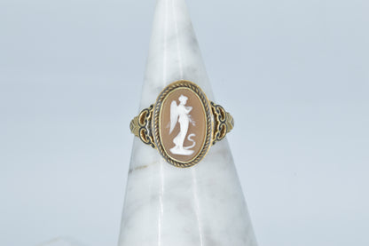 Cameo Ring