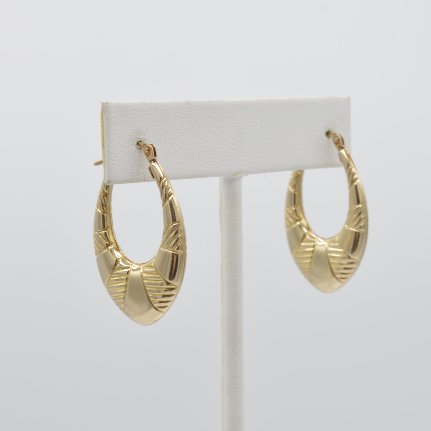 Artemis Hoops