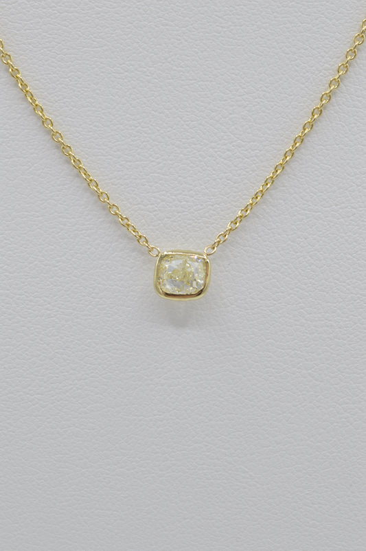 Yellow-Diamond Solitaire, 20"