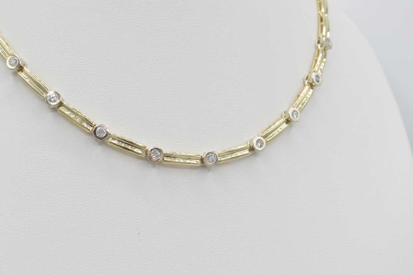 Deco-Diamond Collar, 14k