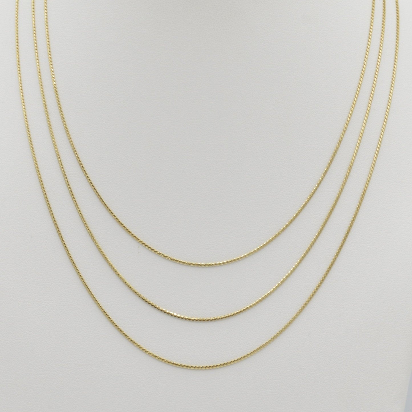 Three-Layered Chain, 14k