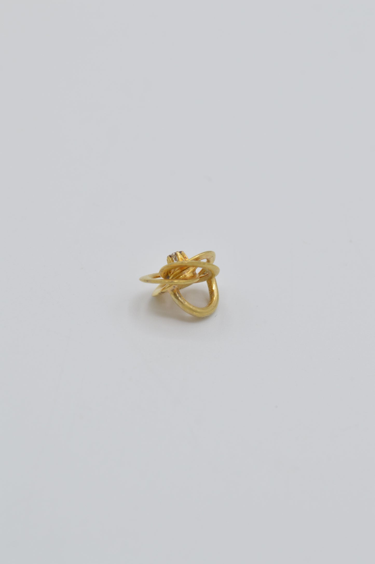 Infinity-Flower Charm, 18k