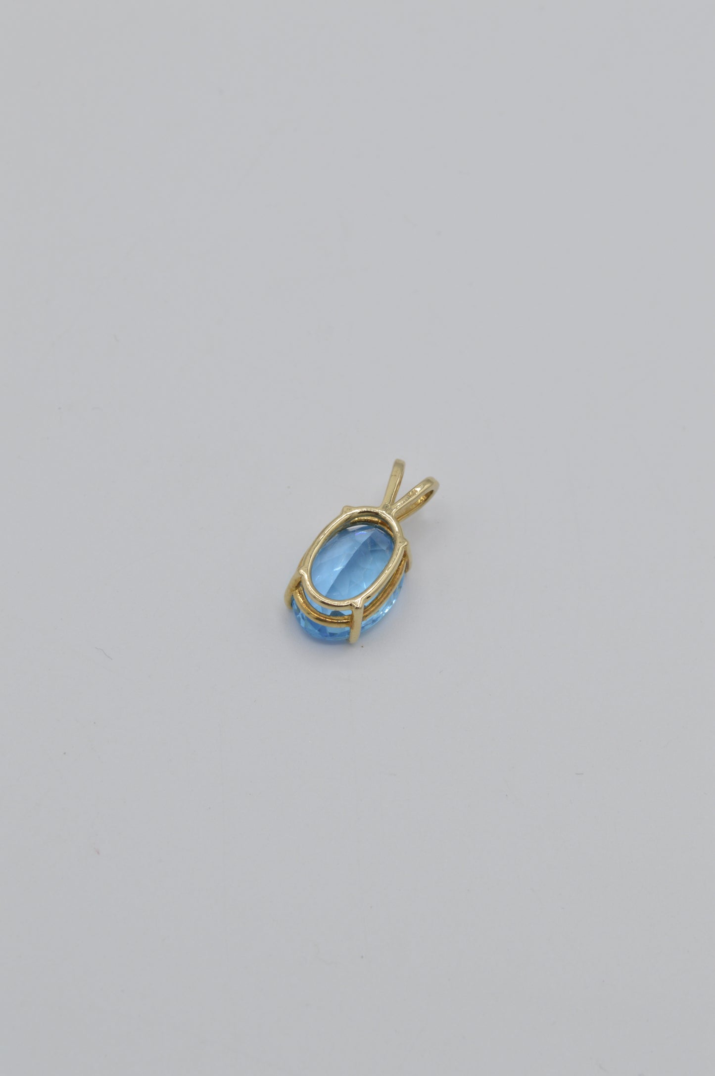 Blue Topaz Pendant, 14k