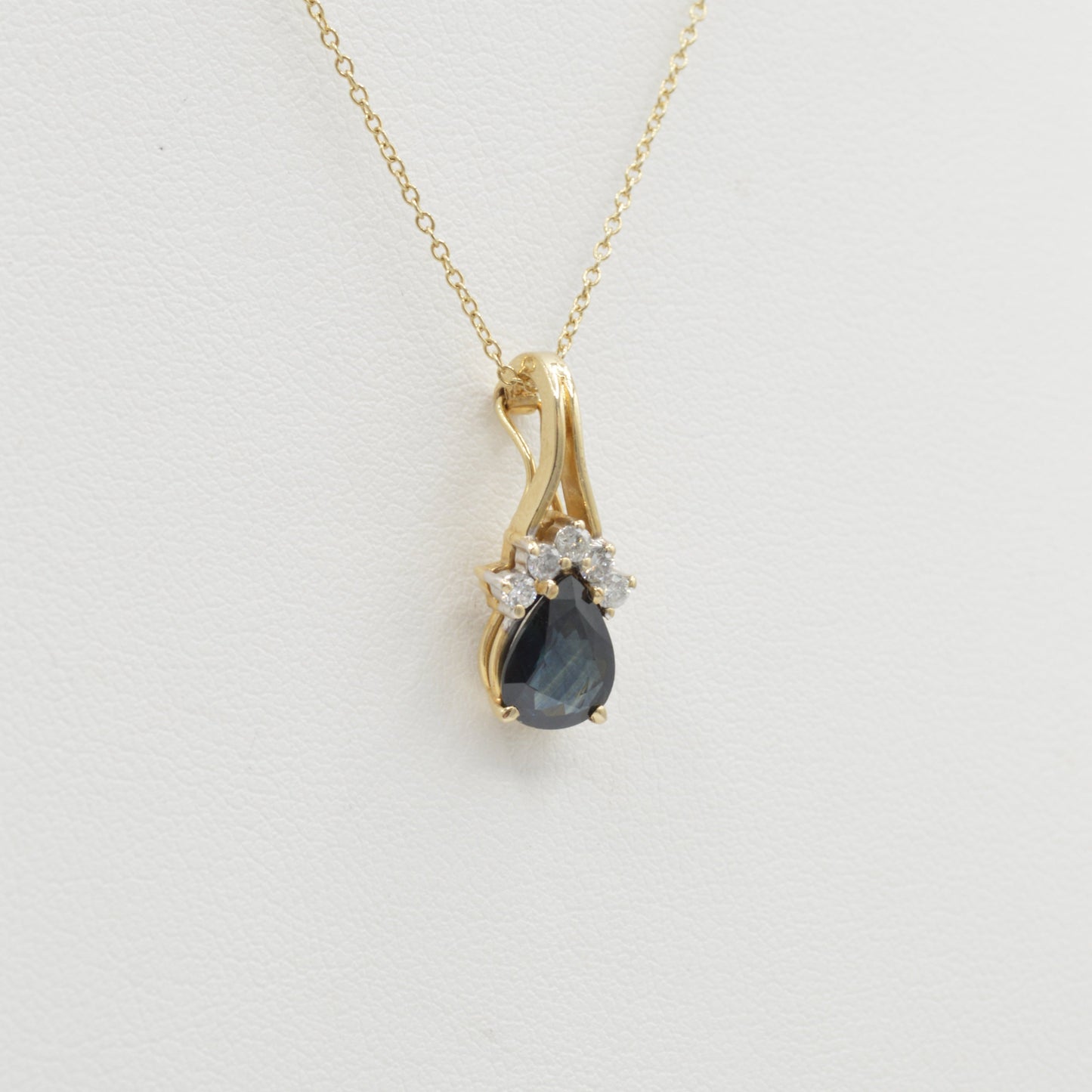 Pear Sapphire Pendant