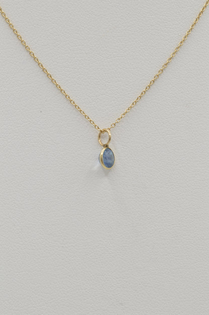 Round Deep Blue Topaz, 14k