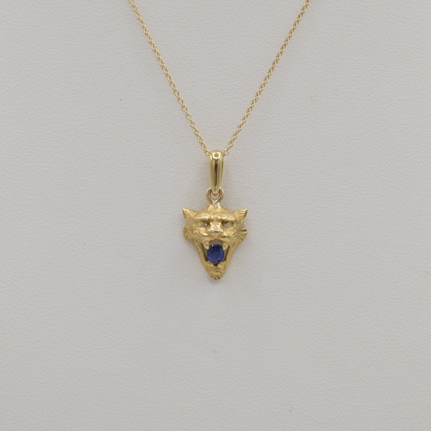 Tiger Sapphire Pendant