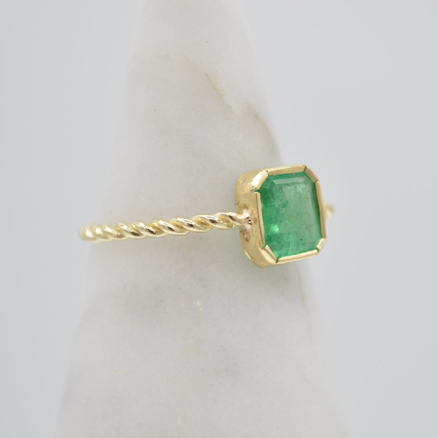 Simple Emerald Ring