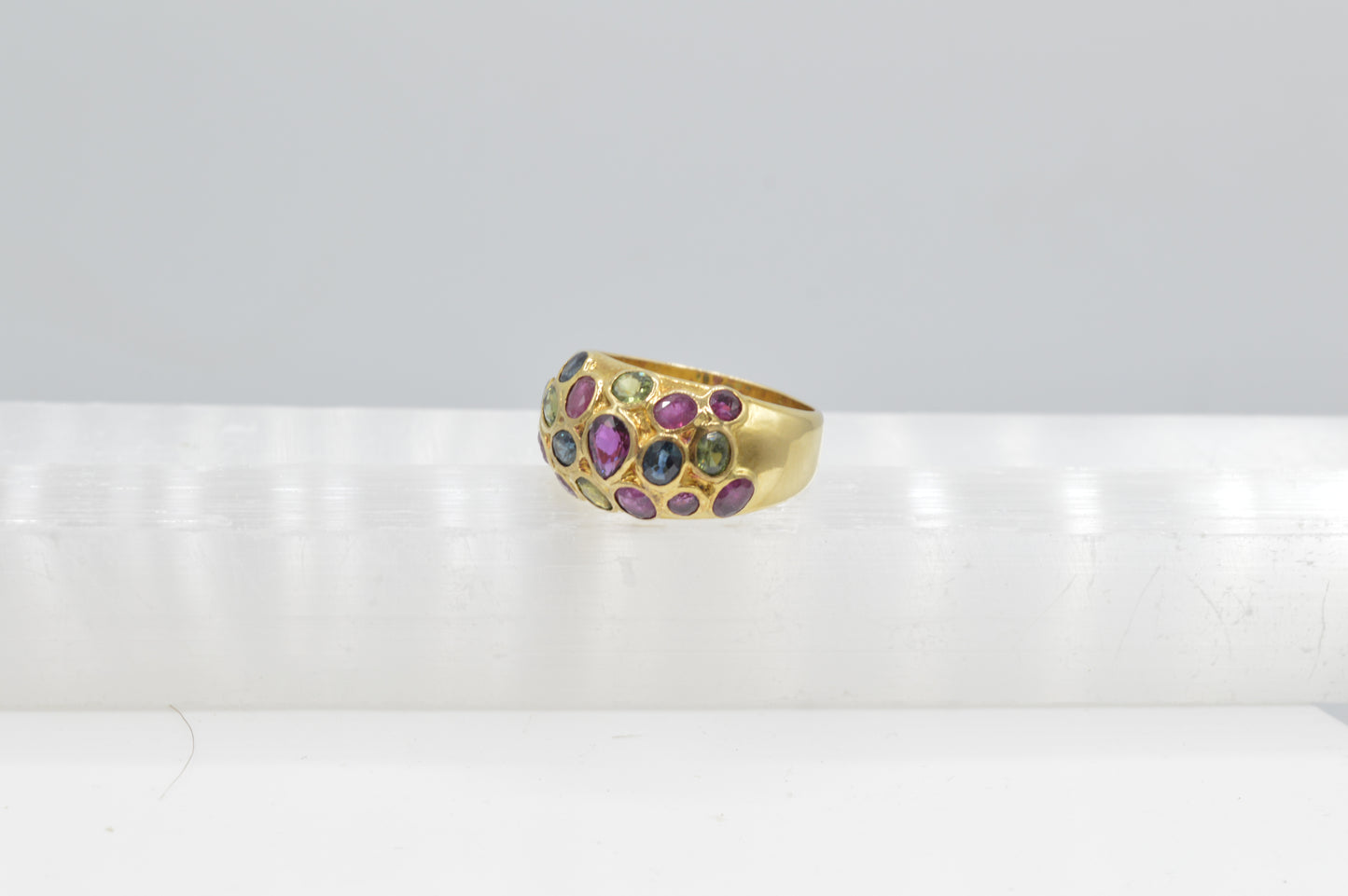 Rainbow Dome Ring, 22k